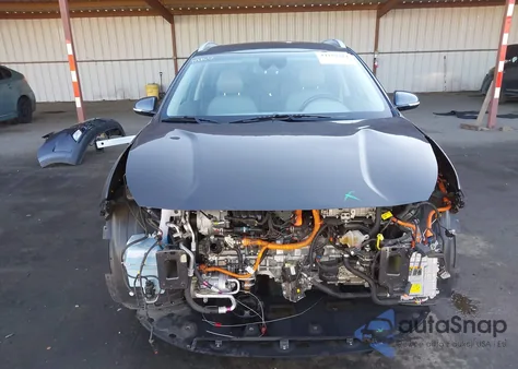 2019 Kia Niro Plug-In Hybrid Ex Premium from USA, damaged, VIN KNDCC3LD7K5352552